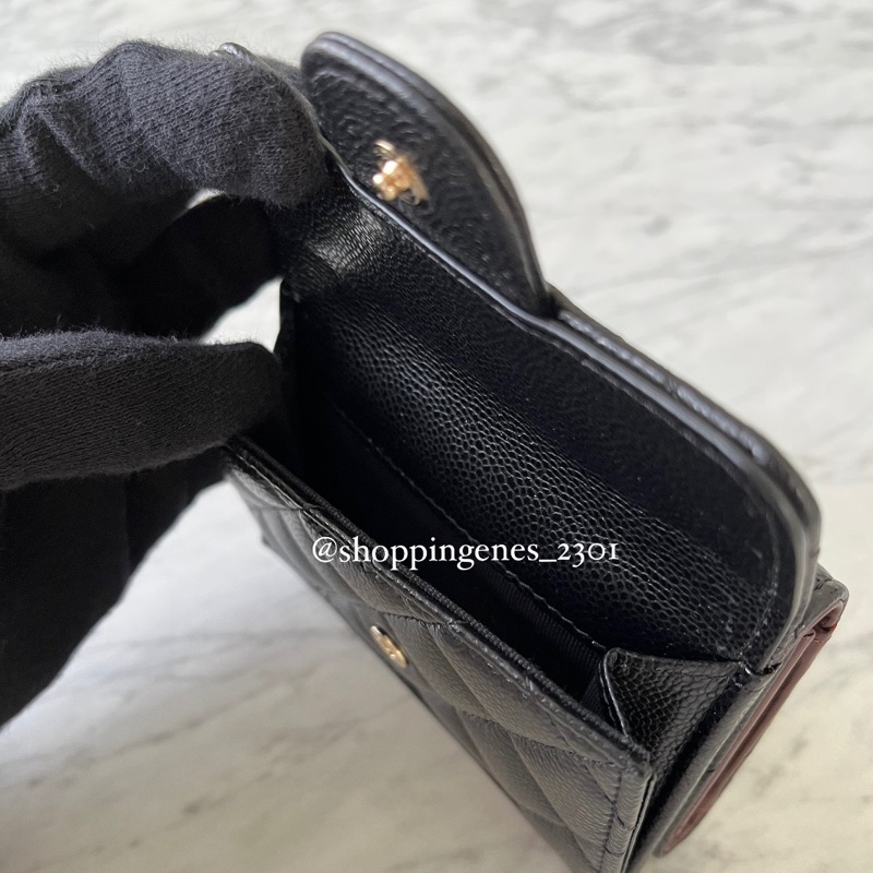 CHANEL 經典迷你翻蓋短夾 黑金 荔枝牛皮❗️尚未抵台-5