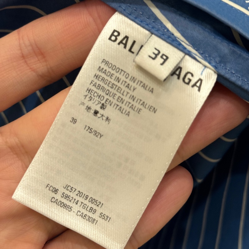 99新僅試穿｜巴黎世家 Balenciaga 藍白logo襯衫 39號-5