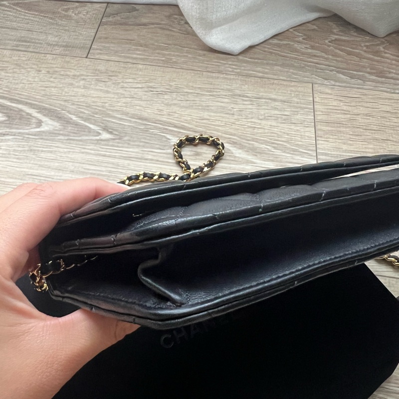 Chanel wallet on chain 黑色小羊皮金扣WOC經典鏈子皮夾-9
