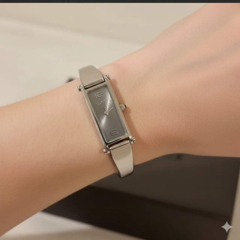 🥰🥰🥰大降價 Gucci 1500L 經典馬銜扣手環錶-10