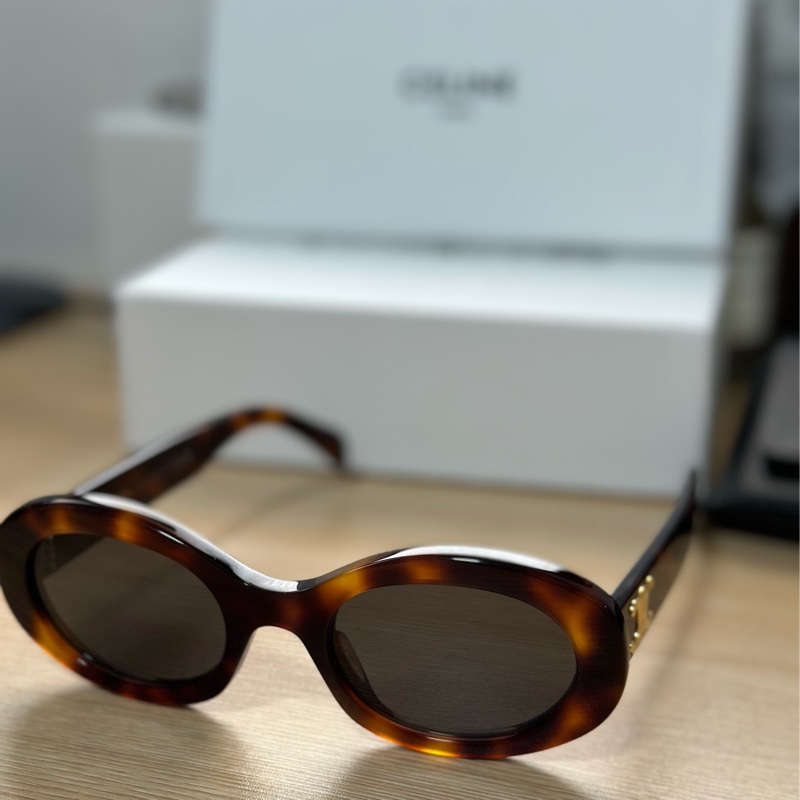 Celine凱旋門墨鏡 全新-1