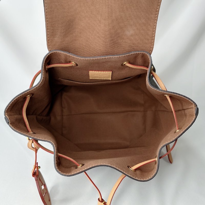 LV Montsouris PM老花雙肩背包-8