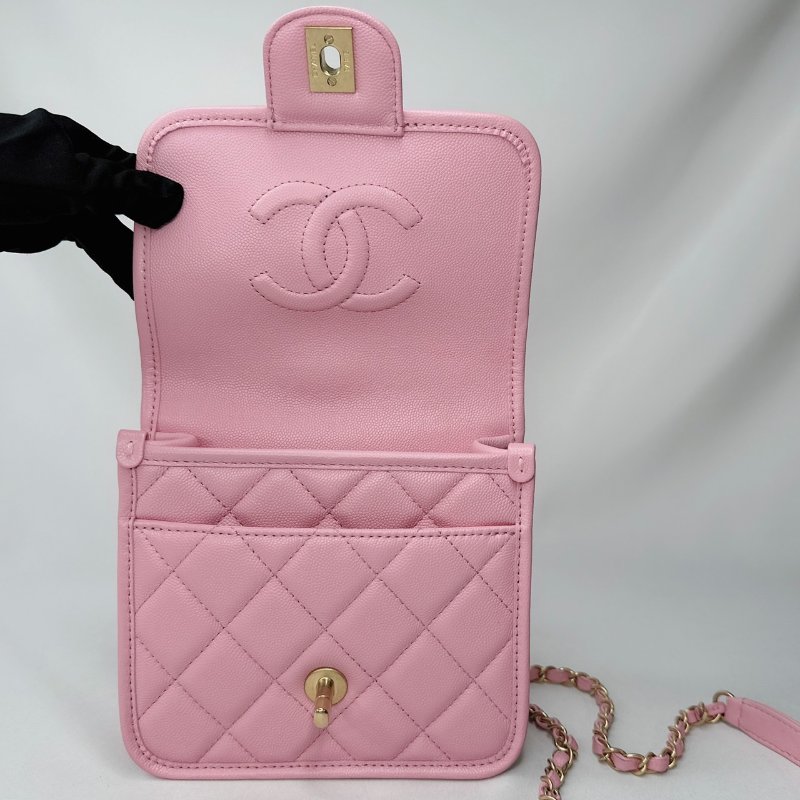 CHANEL 22k粉色手柄豆腐包-6