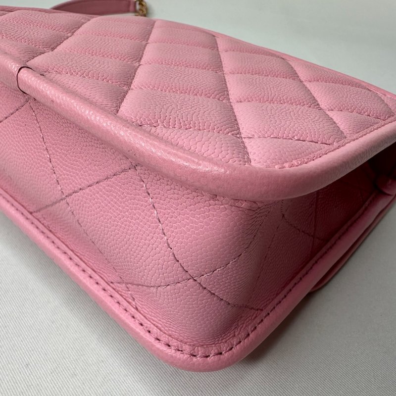 CHANEL 22k粉色手柄豆腐包-14