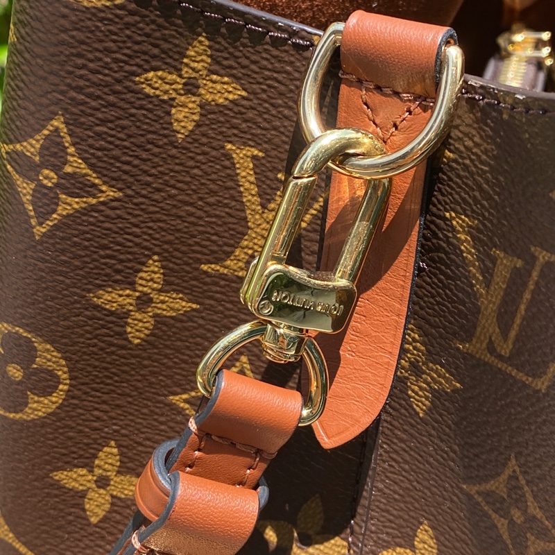 近新 Louis Vuitton LV M44887焦糖色新款Neonoe 經典花紋肩斜兩用水桶包-5