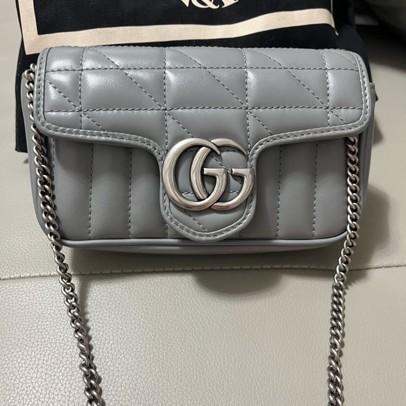 GUCCI GG Marmont Super Mini 超級迷你 肩背包 灰/銀色-0