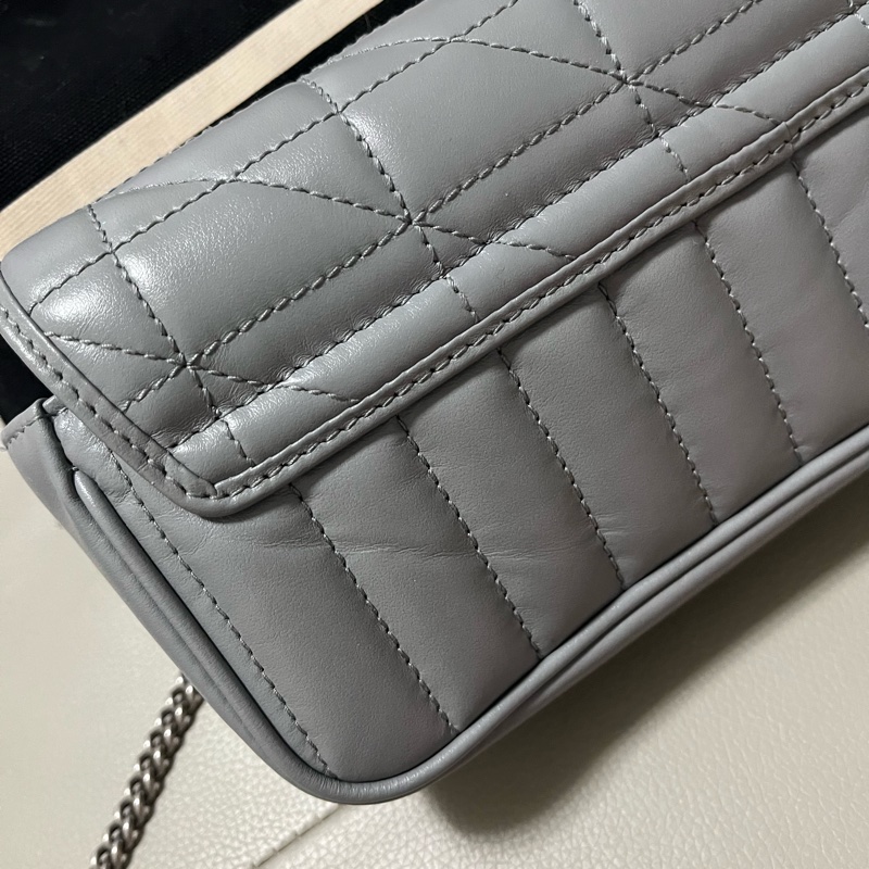 GUCCI GG Marmont Super Mini 超級迷你 肩背包 灰/銀色-13
