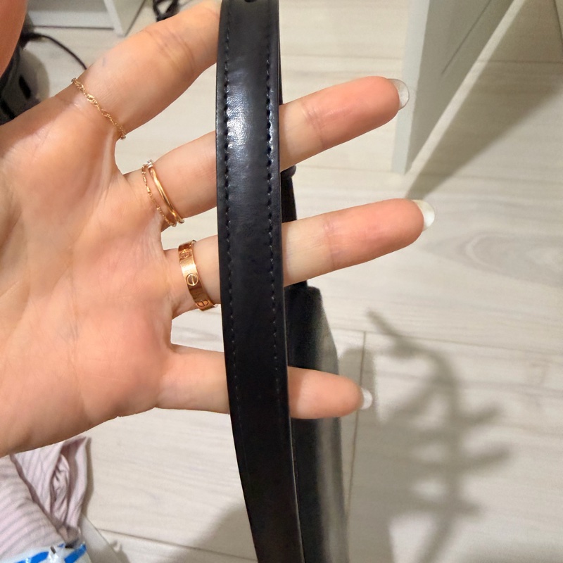 Celine Triomphe 黑色皮革凱旋門腋下包CLAUDE亮澤牛皮革肩揹袋-9