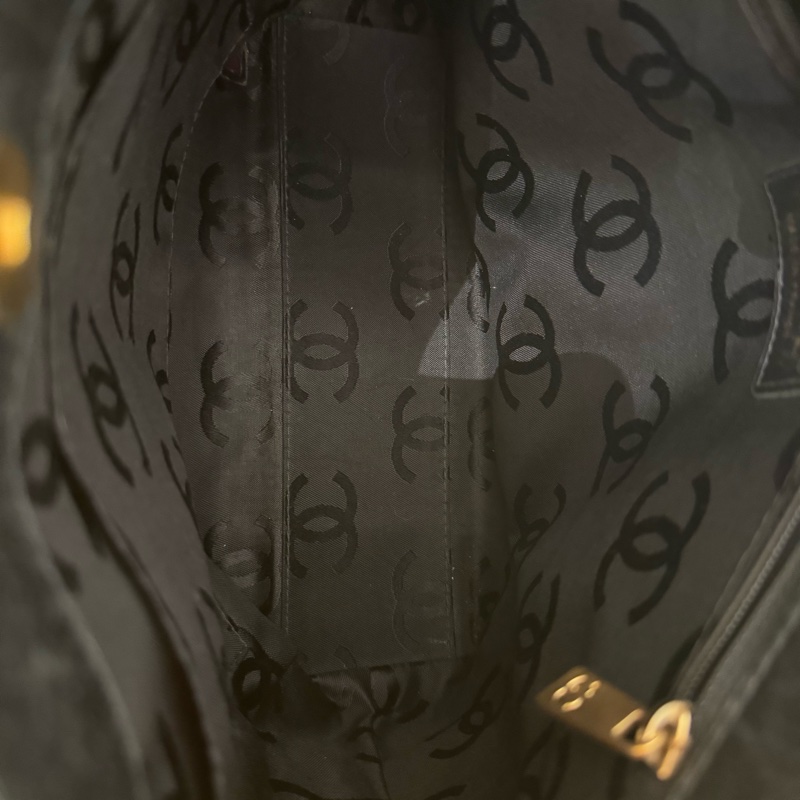 [大降價]  Chanel薇薇安 l 四季都適用的熱門包款-15