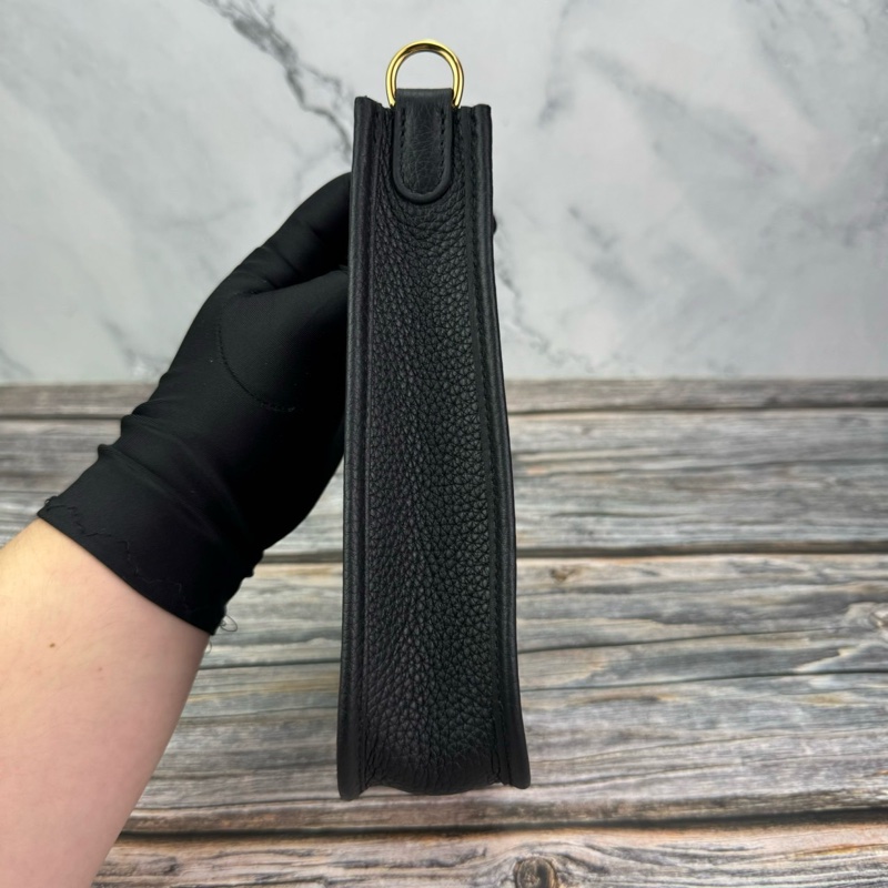 #HERMES Mini Evelyne 16 黑色金扣-6