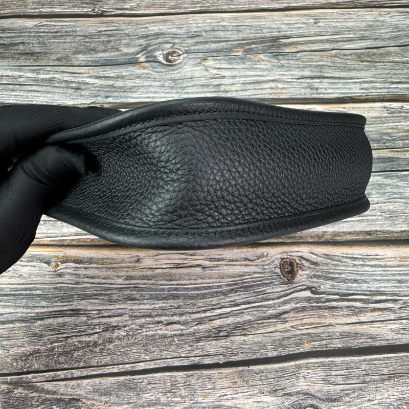 #HERMES Mini Evelyne 16 黑色金扣-9