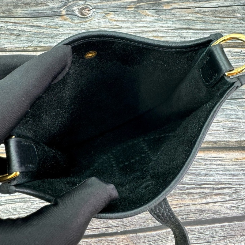 #HERMES Mini Evelyne 16 黑色金扣-11