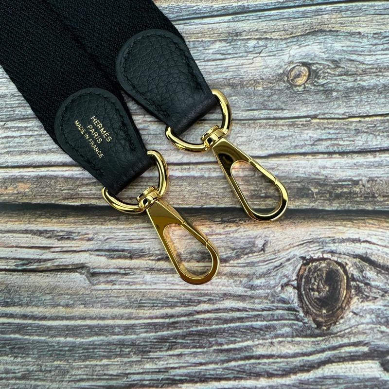 #HERMES Mini Evelyne 16 黑色金扣-14