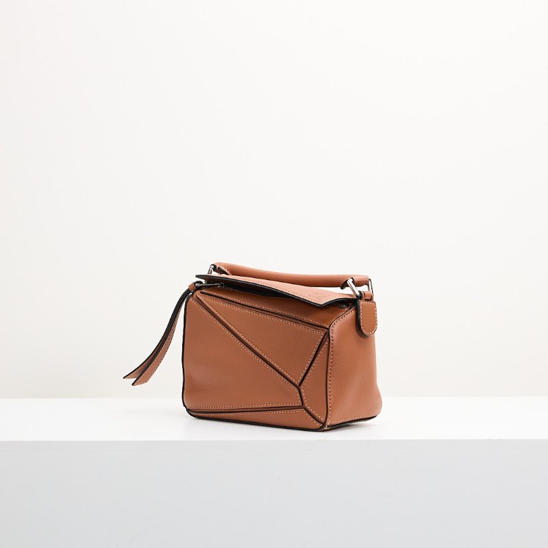 Loewe puzzle mini 焦糖色-5