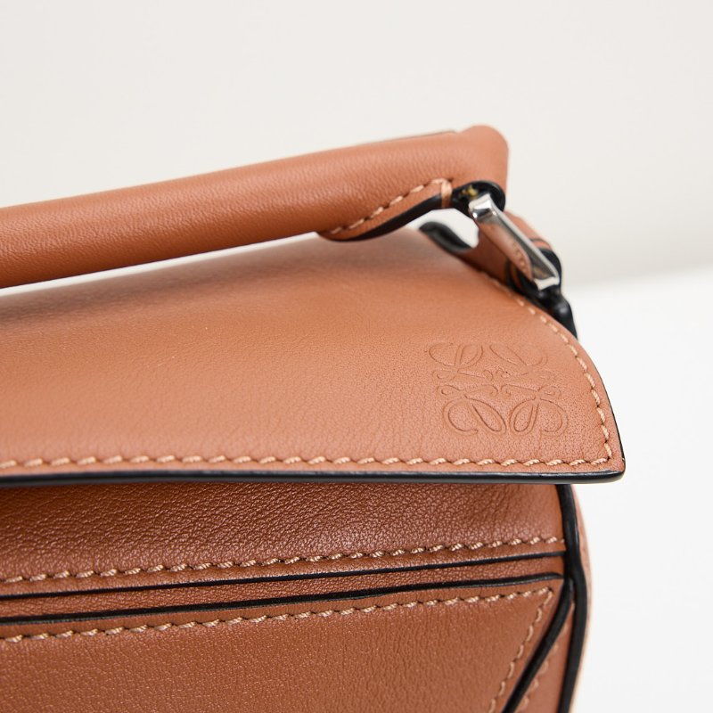 Loewe puzzle mini 焦糖色-12