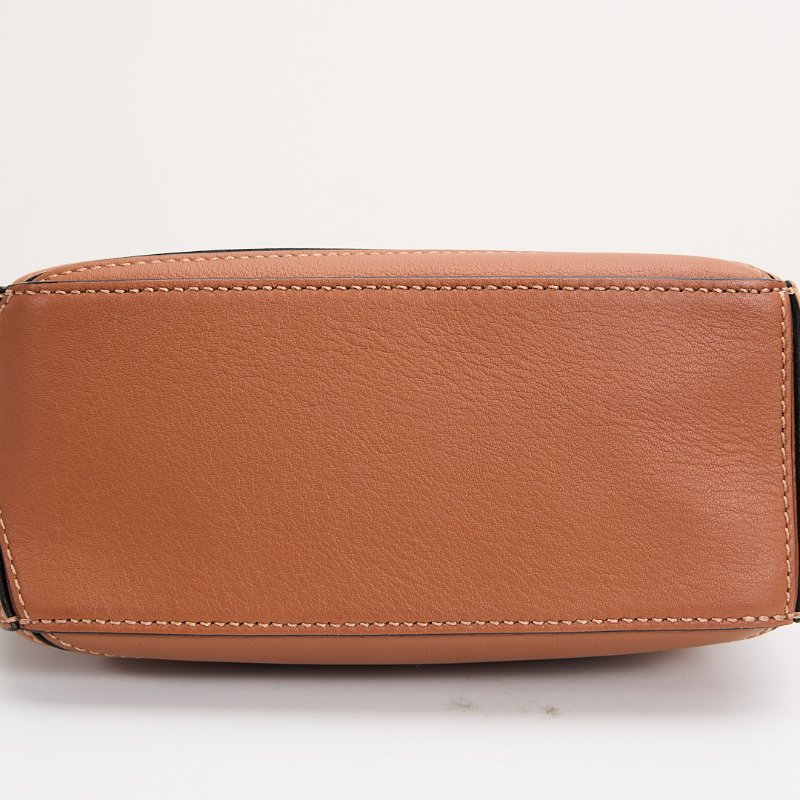 Loewe puzzle mini 焦糖色-19
