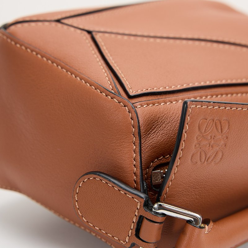 Loewe puzzle mini 焦糖色-22