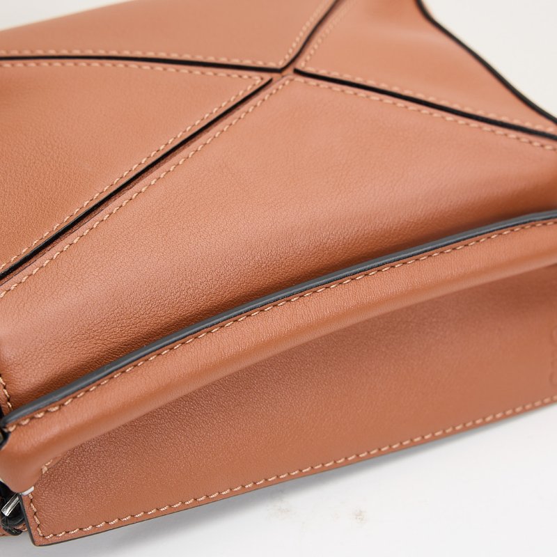 Loewe puzzle mini 焦糖色-25
