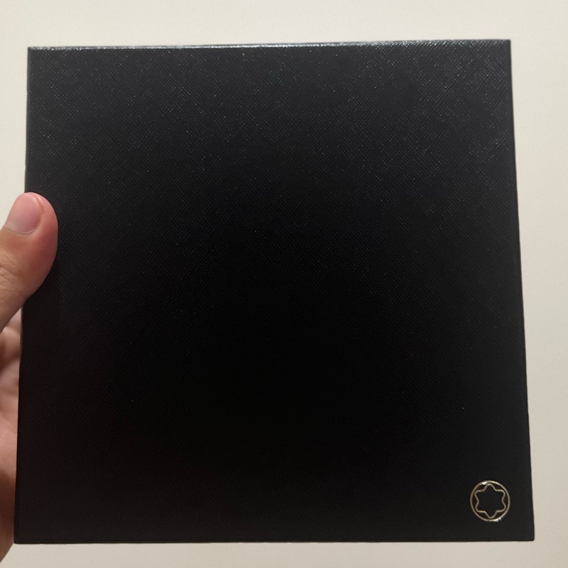 全新萬寶龍黑色30毫米皮帶 產品編號：MB116706-2