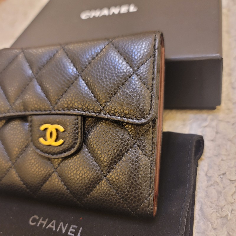 🎊七夕優惠🎊 CHANEL香奈兒 經典雙C金色LOGO菱格紋荔枝紋牛皮短夾-3