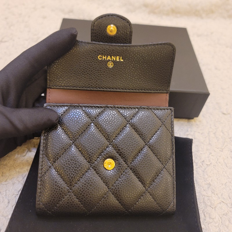 🎊七夕優惠🎊 CHANEL香奈兒 經典雙C金色LOGO菱格紋荔枝紋牛皮短夾-16