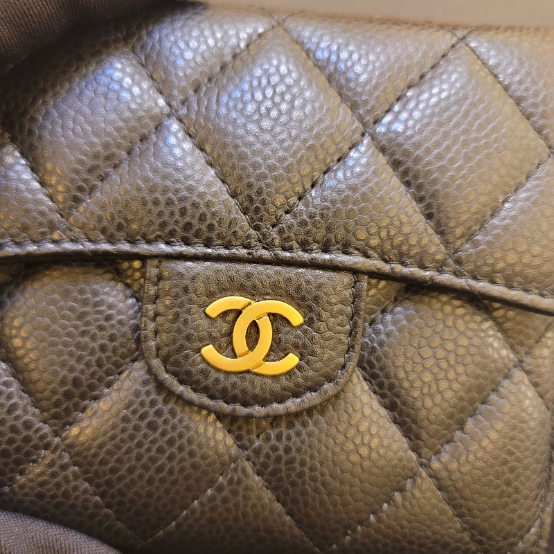 🎊七夕優惠🎊 CHANEL香奈兒 經典雙C金色LOGO菱格紋荔枝紋牛皮短夾-26