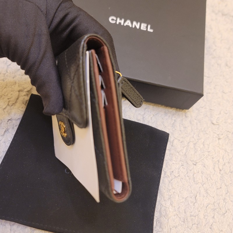 🎊七夕優惠🎊 CHANEL香奈兒 經典雙C金色LOGO菱格紋荔枝紋牛皮短夾-33