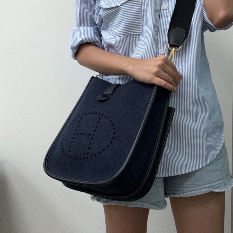 Hermes Evelyne 29 深藍色羊毛氈拼黑皮金釦黑金-13