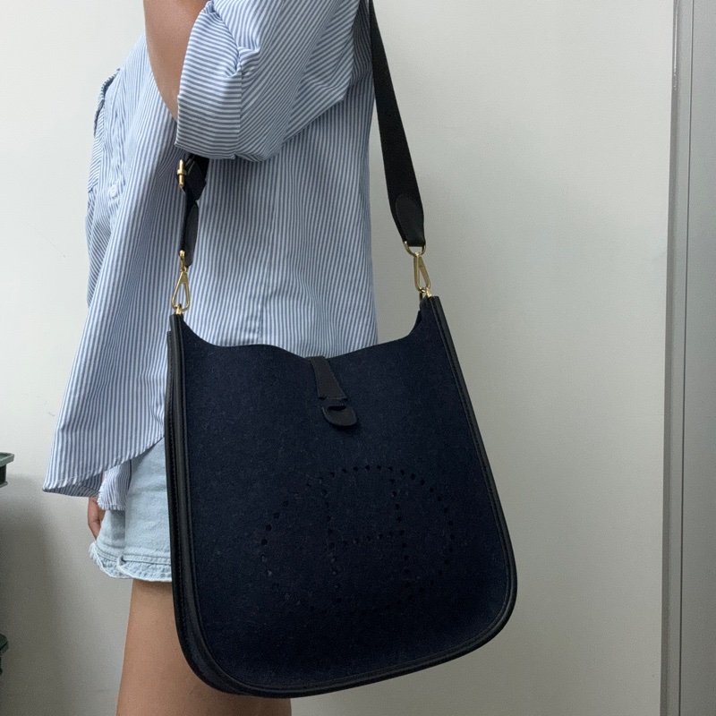 Hermes Evelyne 29 深藍色羊毛氈拼黑皮金釦黑金-14