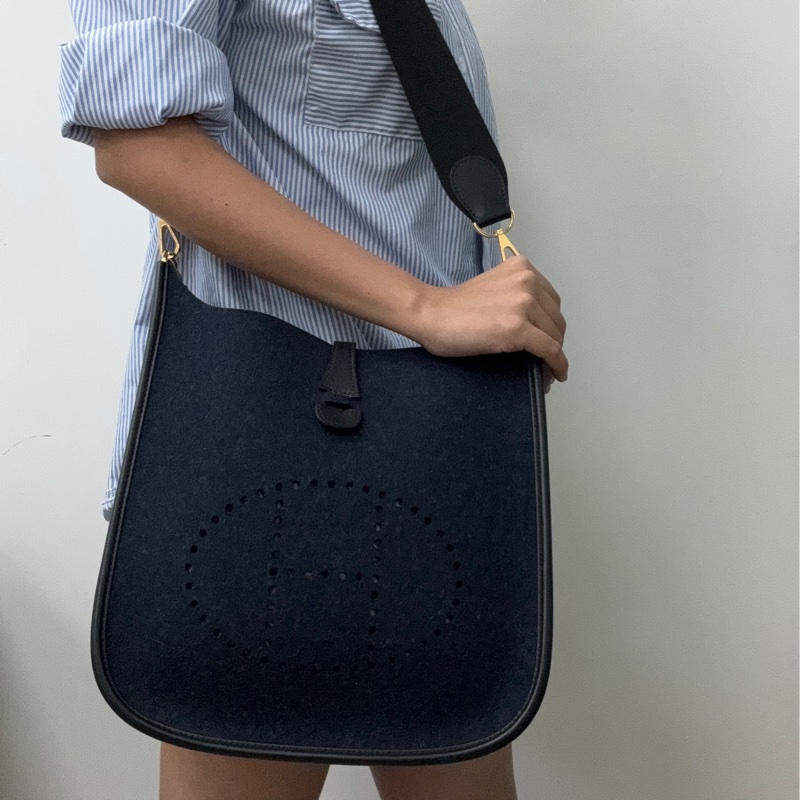 Hermes Evelyne 29 深藍色羊毛氈拼黑皮金釦黑金-15