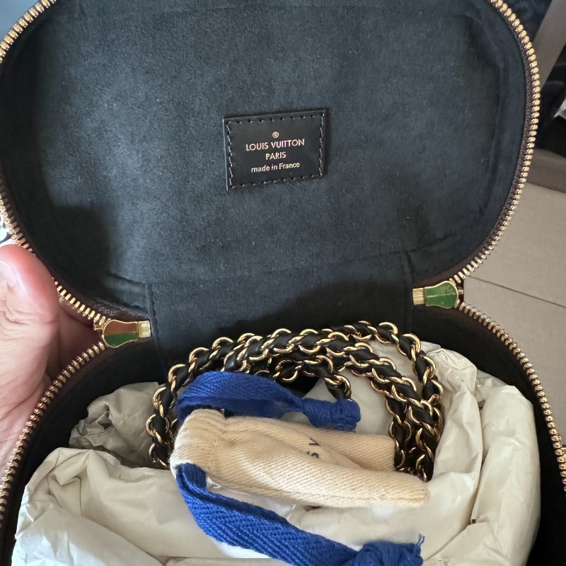 Louis Vuitton LV Vanity PM 老花化妝包 含把手絲巾-0