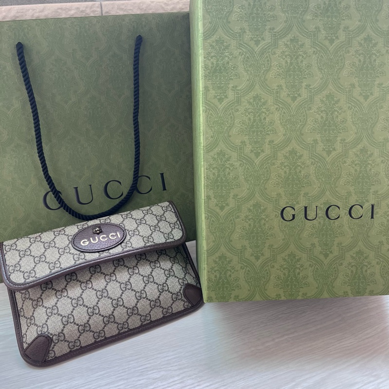 Gucci Neo Vintage GG Supreme 帆布虎頭腰包(咖啡色)-0