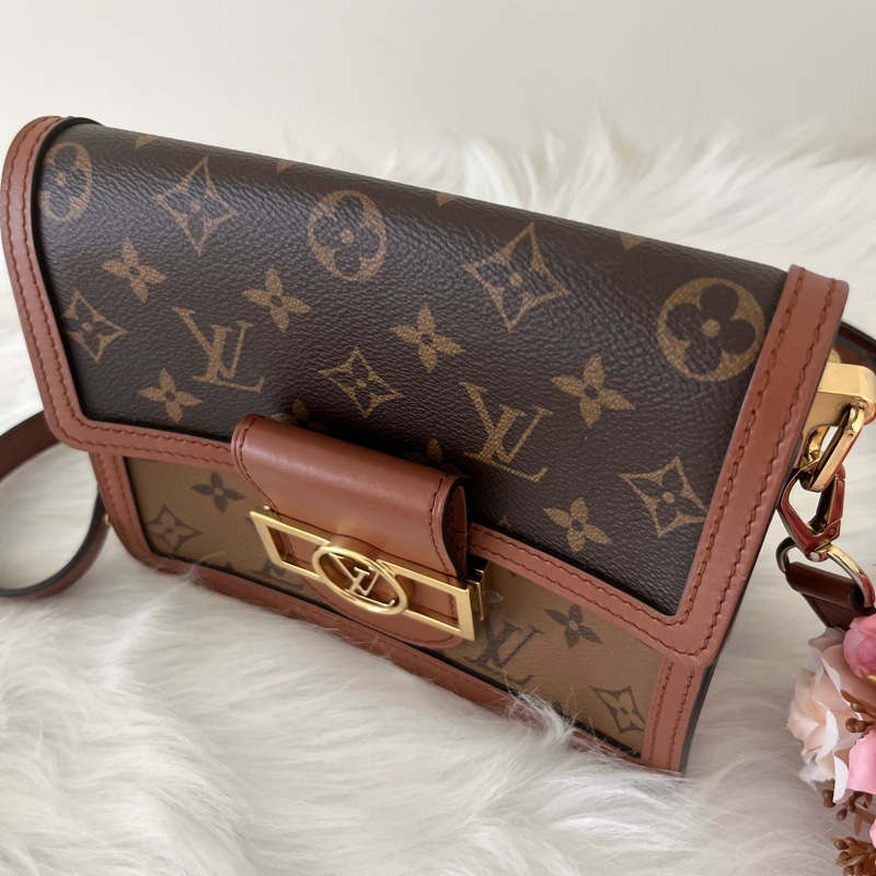 （特定客人已訂）LV M44580 DAUPHINE系列帆Reverse皮革飾邊帆布肩斜背包-2