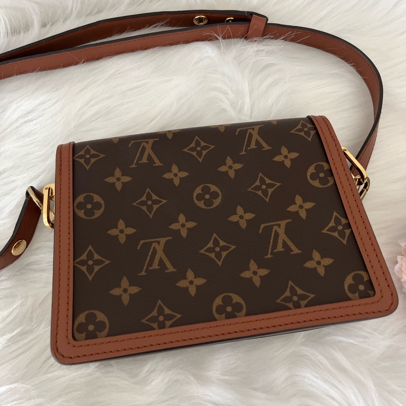 （特定客人已訂）LV M44580 DAUPHINE系列帆Reverse皮革飾邊帆布肩斜背包-3