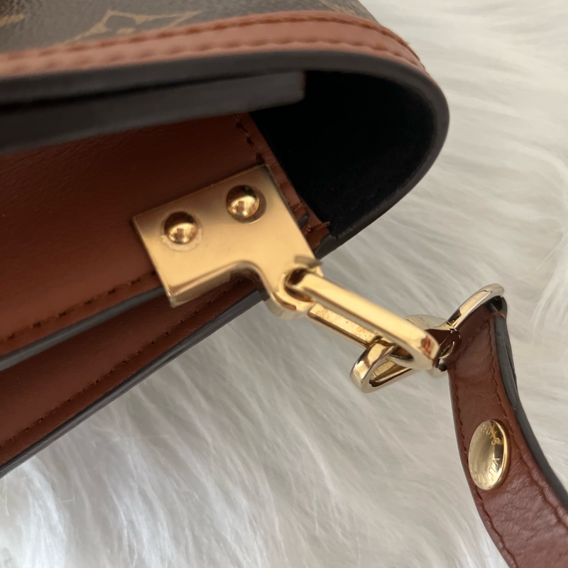 （特定客人已訂）LV M44580 DAUPHINE系列帆Reverse皮革飾邊帆布肩斜背包-14