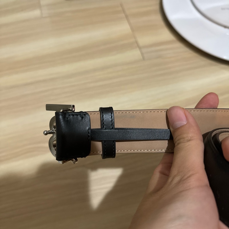 Burberry 35mm 黑銀牛皮皮帶-5