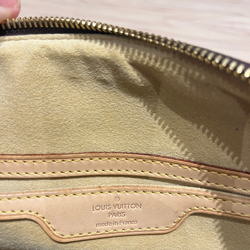 LV 經典Monogram Retiro PM手提/斜揹二用包-8