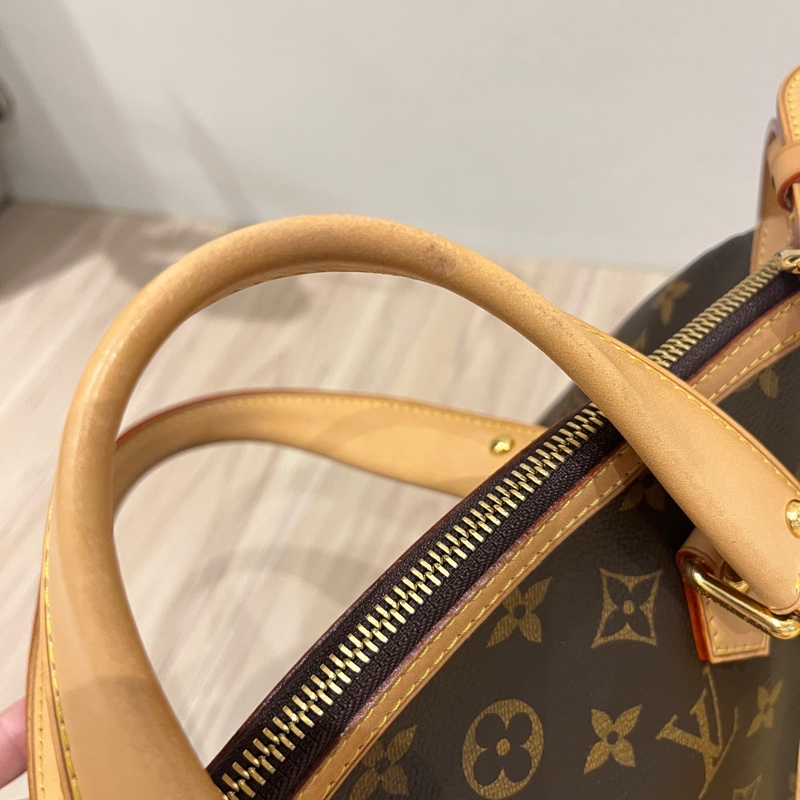 LV 經典Monogram Retiro PM手提/斜揹二用包-15