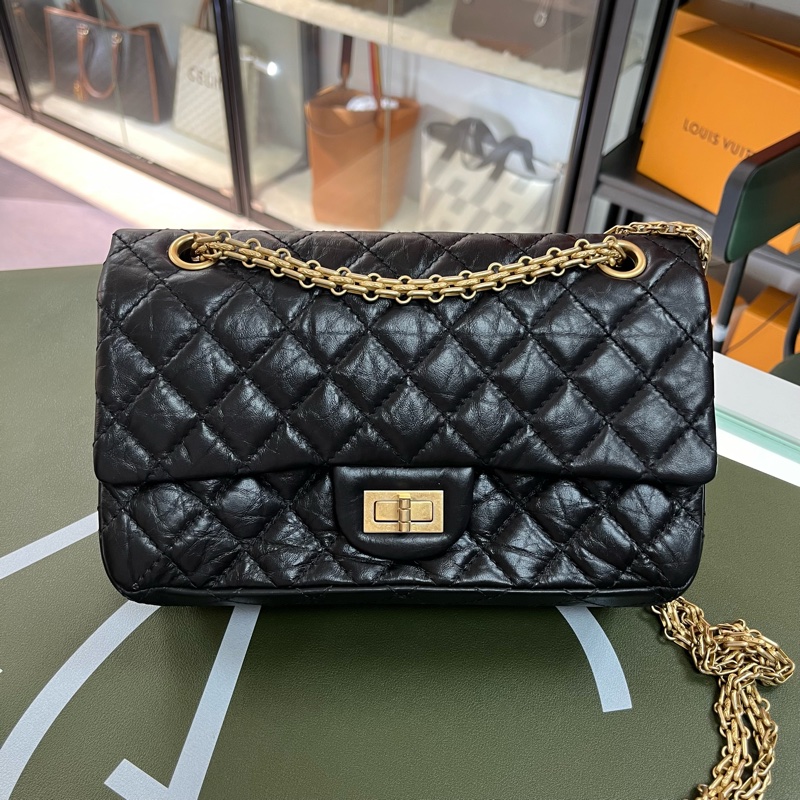 Chanel 2.55系列 黑金 24cm 油蠟皮🖤-0