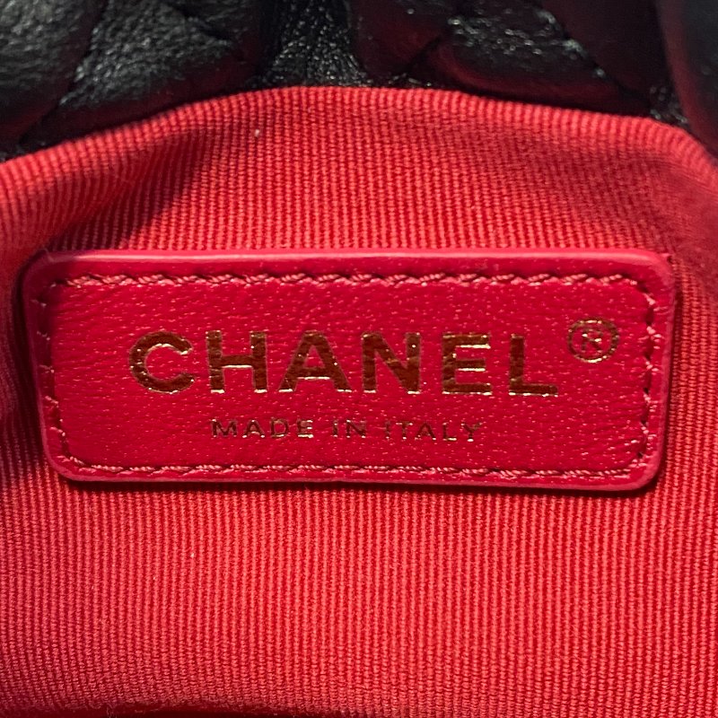 △ Chanel 香奈兒 Mini Bucket Black Lambskin Faux Pearl Chain Backpack 迷你黑色羊皮仿珍珠鏈條水桶包 AS2529 - 247014707-14