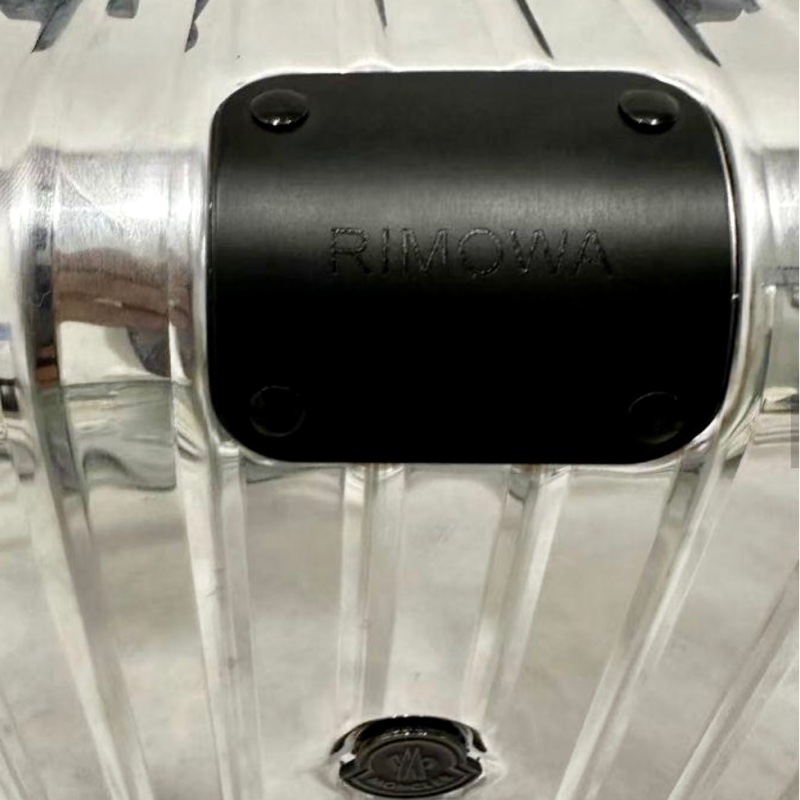 稀少全新 Moncler x RIMOWA 限量聯名款登機箱-10