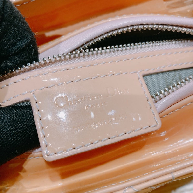 CHRISTINA DIOR 迪奧經典淑女菱格漆皮肩帶包包LADY DIOR MEDIUM PATENT-15