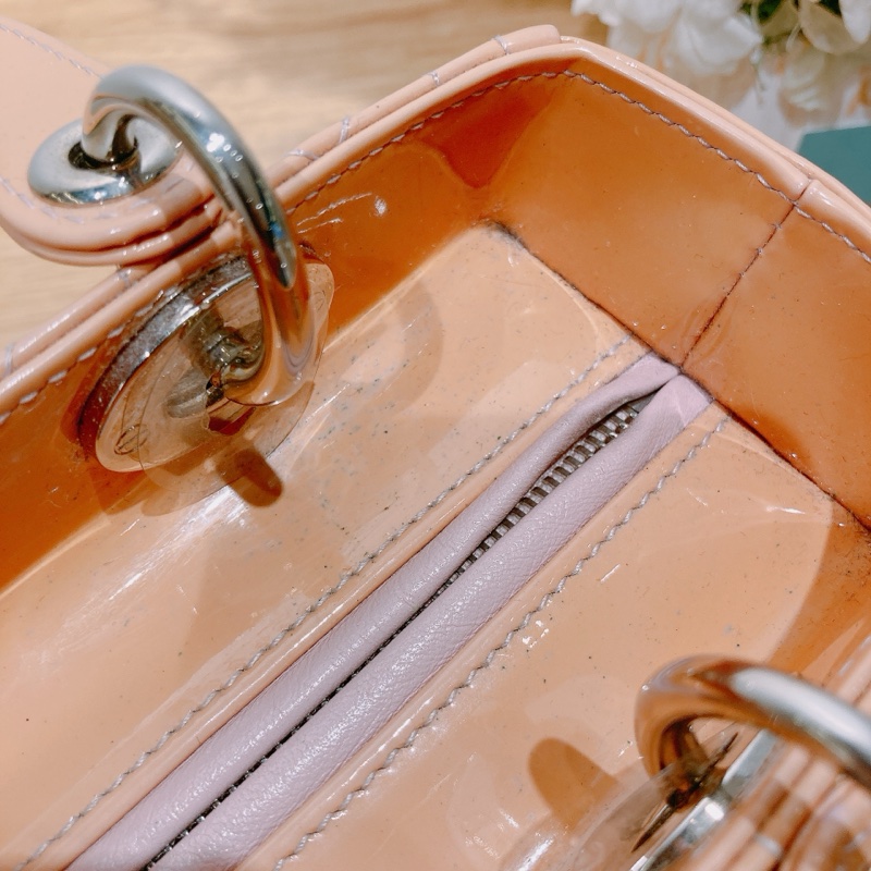 CHRISTINA DIOR 迪奧經典淑女菱格漆皮肩帶包包LADY DIOR MEDIUM PATENT-23