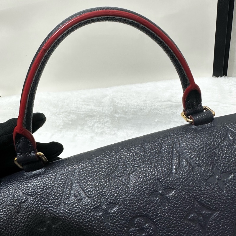 LV 鎖頭包 牛皮壓紋 荔枝牛皮 郵差包 肩背包 斜背包 手提包-44