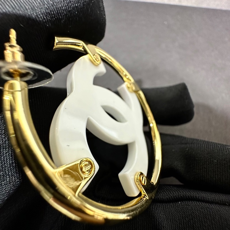 【美收精品】CHANEL 白色雙C Logo 環圈耳環 88-723-3