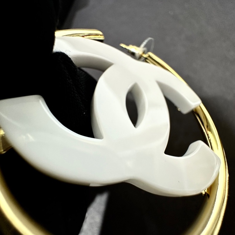 【美收精品】CHANEL 白色雙C Logo 環圈耳環 88-723-4