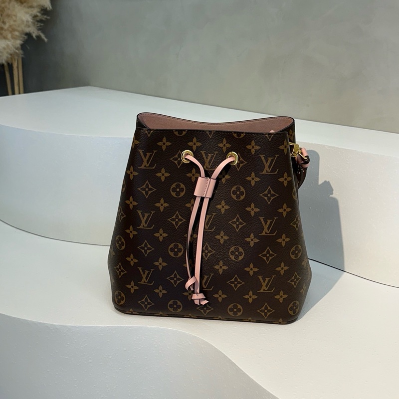 Lv粉繩水桶包Noe-0