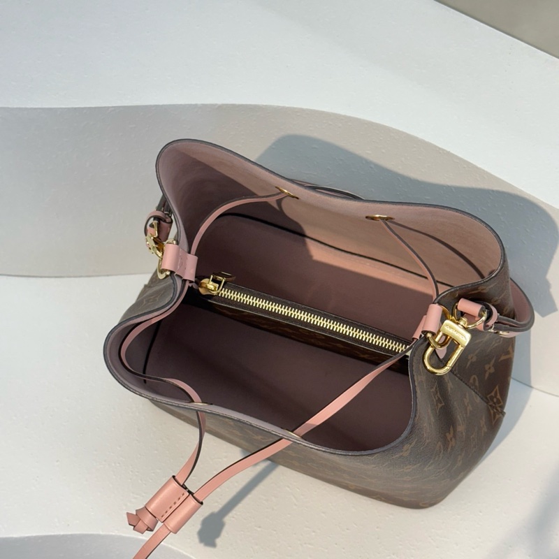 Lv粉繩水桶包Noe-2