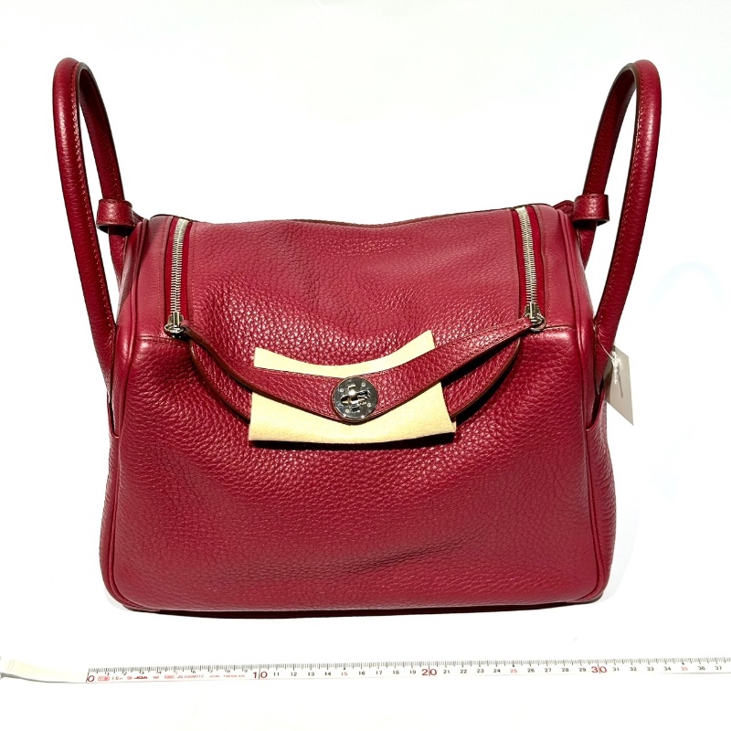 【美收精品】HERMES 愛馬仕 寶石紅色 TC牛皮 LINDY 30 肩背包 銀扣 98-48-16