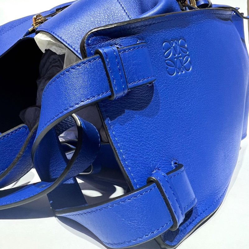 【美收精品】Loewe Loewe Anagram hmmock肩带皮革蓝色 88-759-9